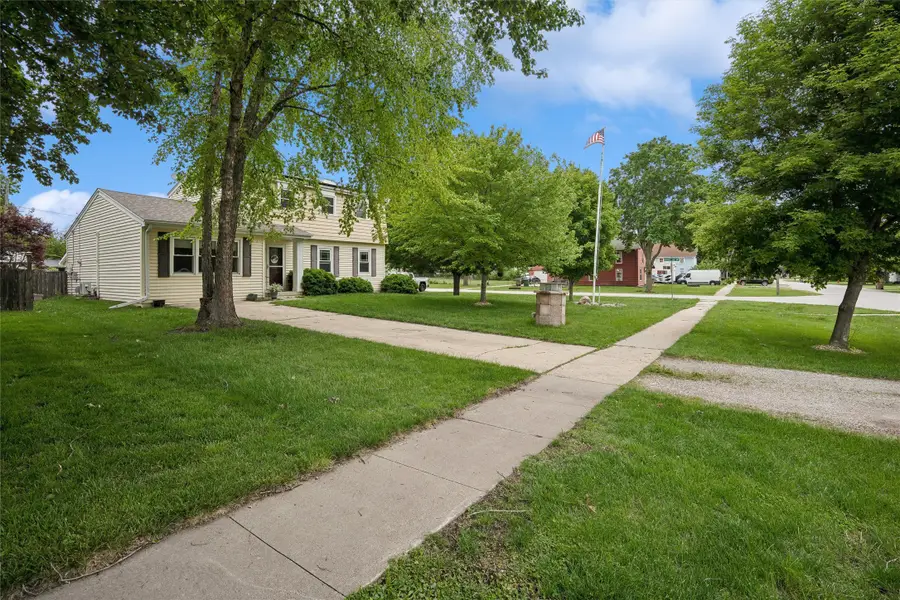 201 3rd Street Nw, Mitchellville, IA 50169 - #2