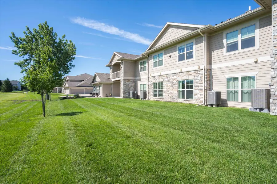 2503 NE Oak Drive #1, Ankeny, IA 50021 - #3