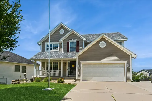 2726 Fayrdale Drive, Des Moines, IA 50320