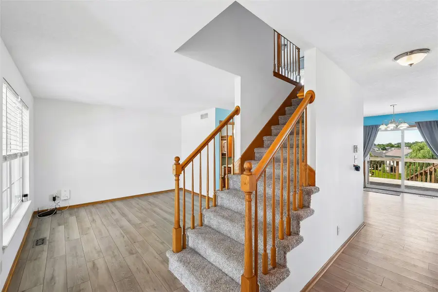 2726 Fayrdale Drive, Des Moines, IA 50320 - #3