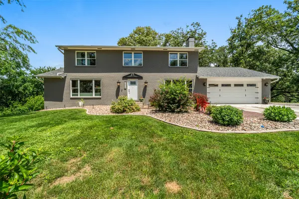 3404 S 12th Avenue W, Newton, IA 50208