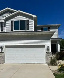 108 Keeneland Court, Pleasant Hill, IA 50327