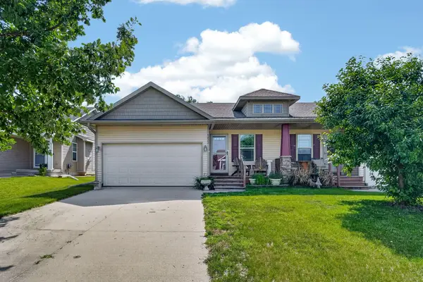 5833 NW 50th Street, Johnston, IA 50131