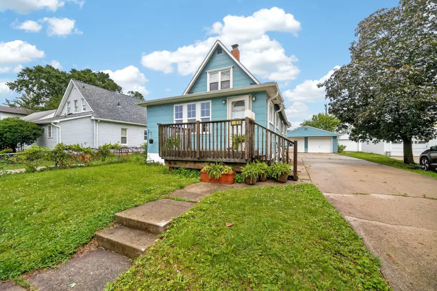 123 7th Street, West Des Moines, IA 50265 - #2