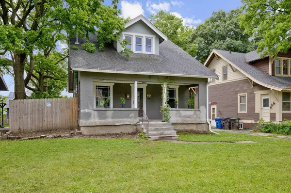 830 Euclid Avenue, Des Moines, IA 50313