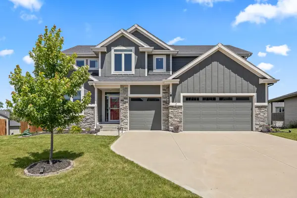 3645 NW 165th Street, Clive, IA 50325