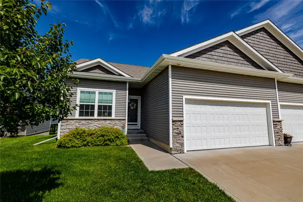 813 Pinehurst Way, Polk City, IA 50226