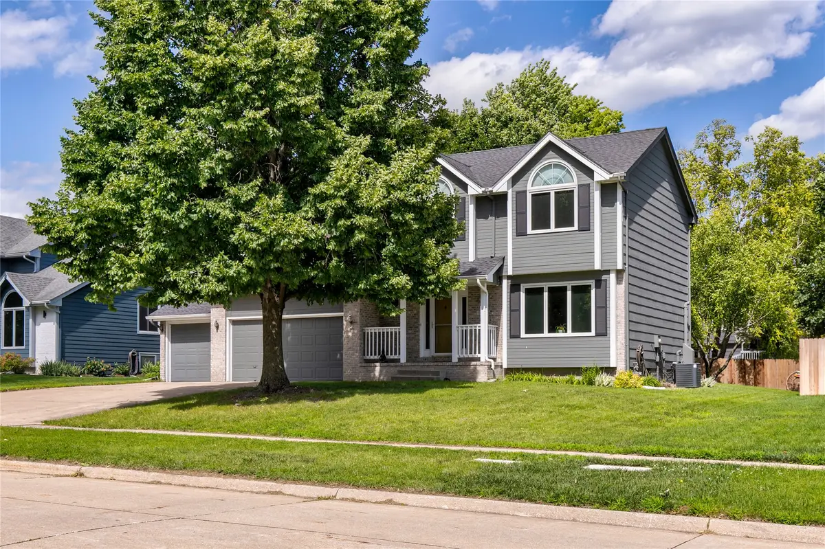 1021 58th Street, West Des Moines, IA 50266 - #1