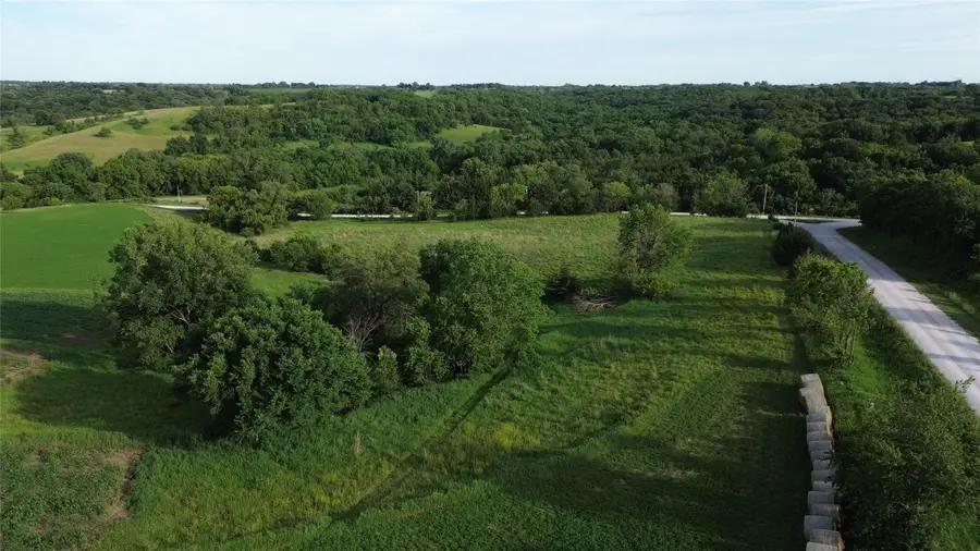 001 Rolling Green Avenue, Winterset, IA 50273 - #3