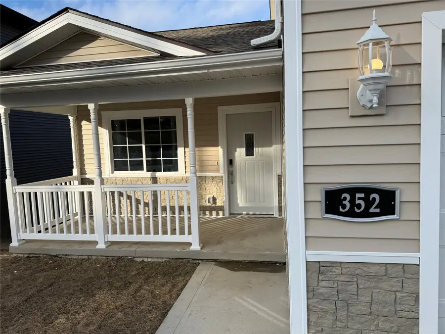 352 E Pleasant View Drive, Des Moines, IA 50315 - #2