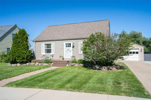 313 SW Logan Street, Ankeny, IA 50023