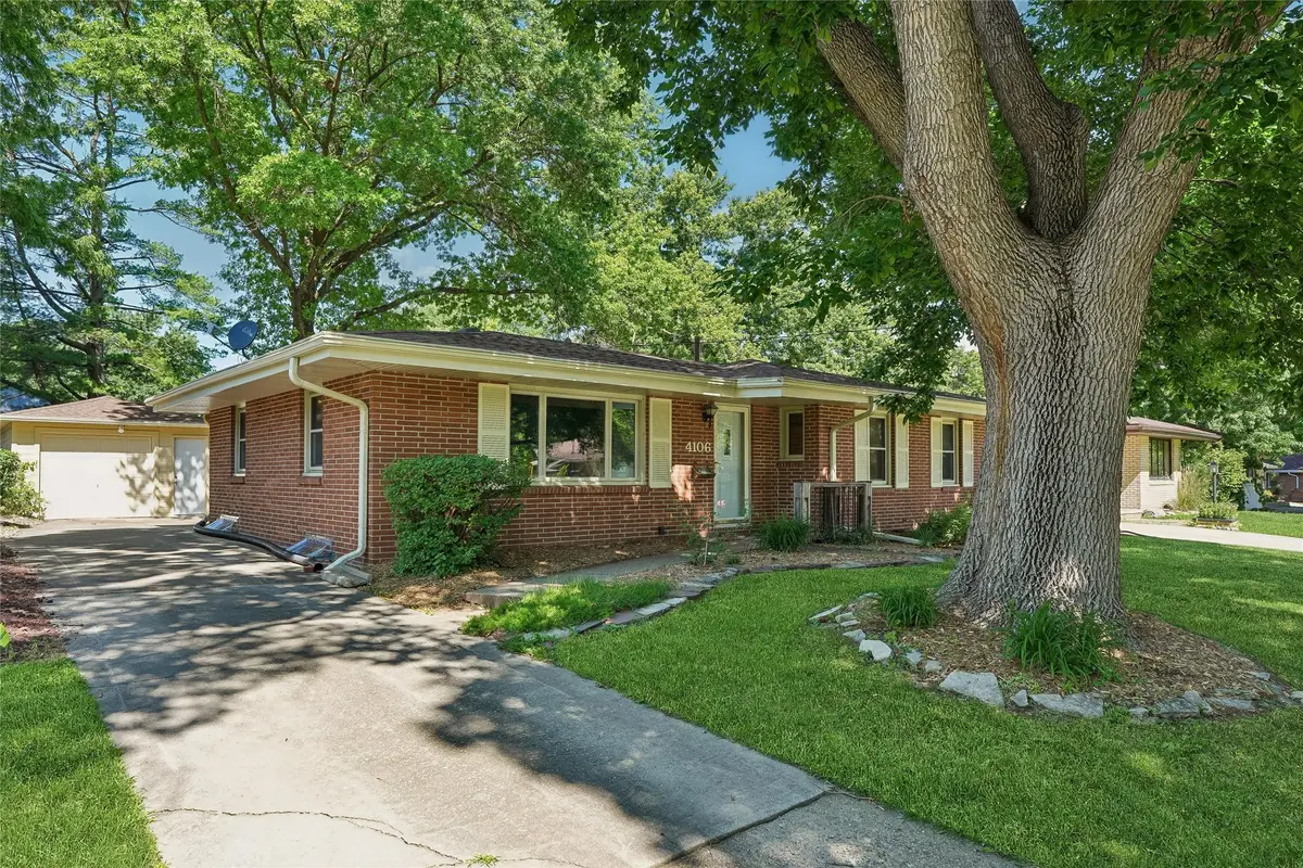 4106 43rd Street, Des Moines, IA 50310 - #1