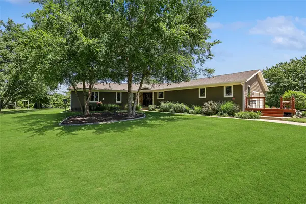 8241 R63 Highway, Indianola, IA 50125