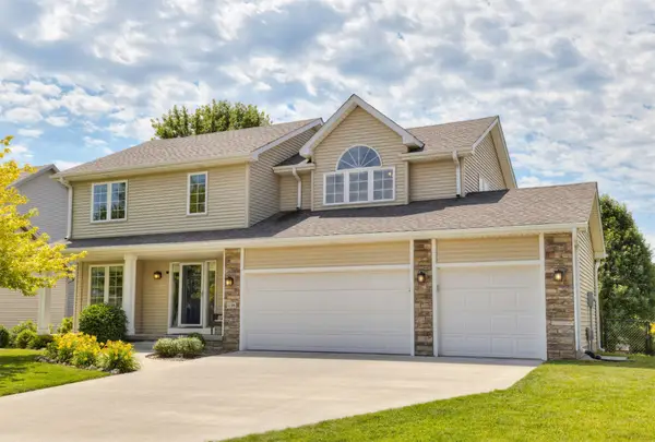 12306 Prairie Drive, Urbandale, IA 50323