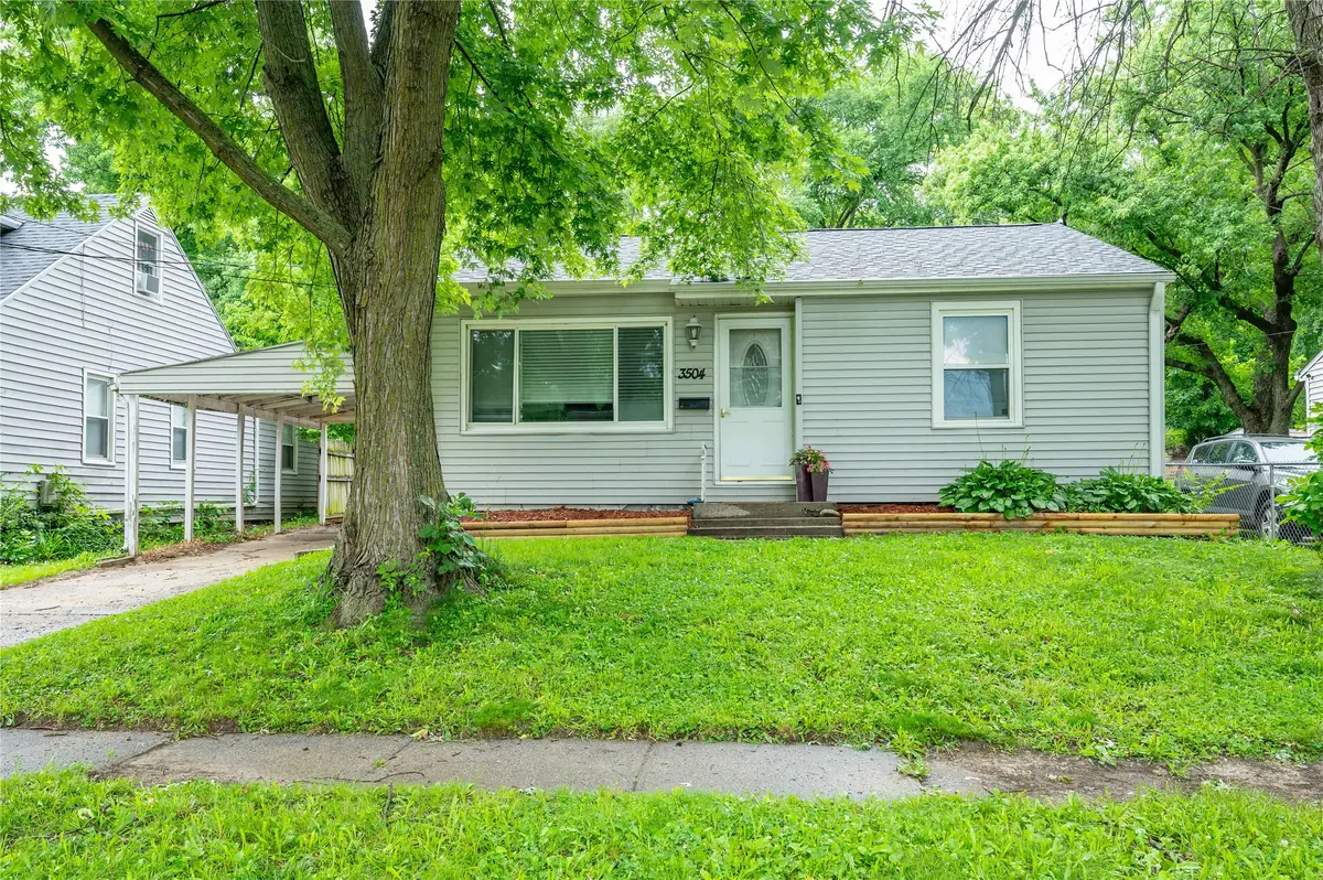 3504 27th Street, Des Moines, IA 50310 - #1