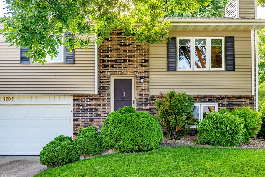 1201 SE Michael Drive, Ankeny, IA 50021 - #3