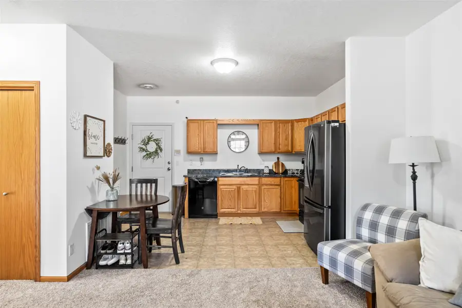 4510 Twain Circle #206, Ames, IA 50014 - #3
