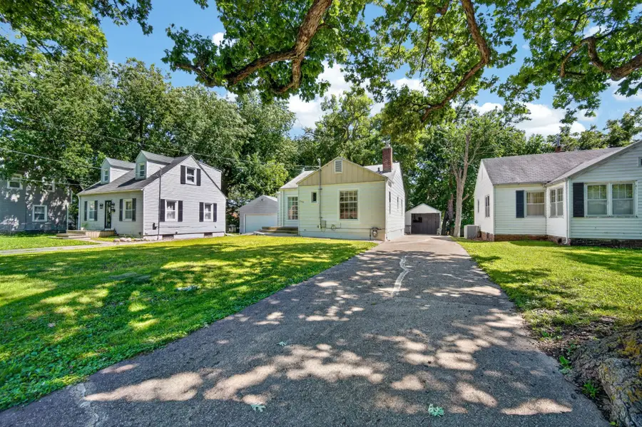 2520 Payne Road, Des Moines, IA 50310 - #3