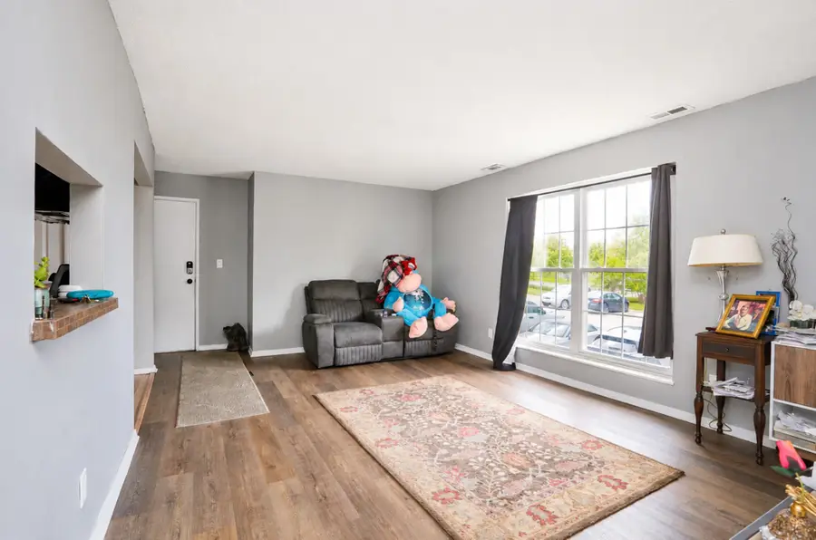 1100 E 6th Street #5, Des Moines, IA 50316 - #2
