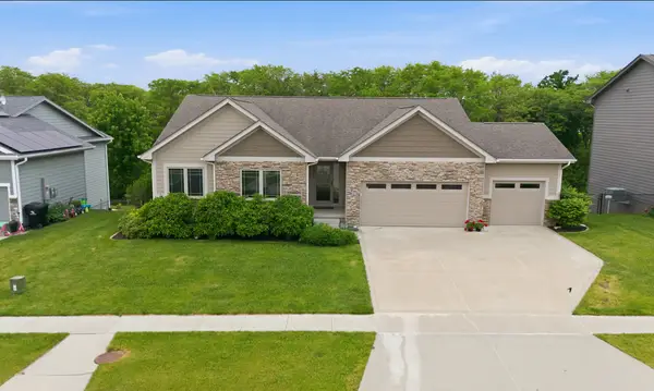 617 Timberview Drive, Adel, IA 50003