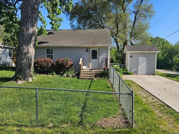 2690 NE 44th Avenue, Des Moines, IA 50317