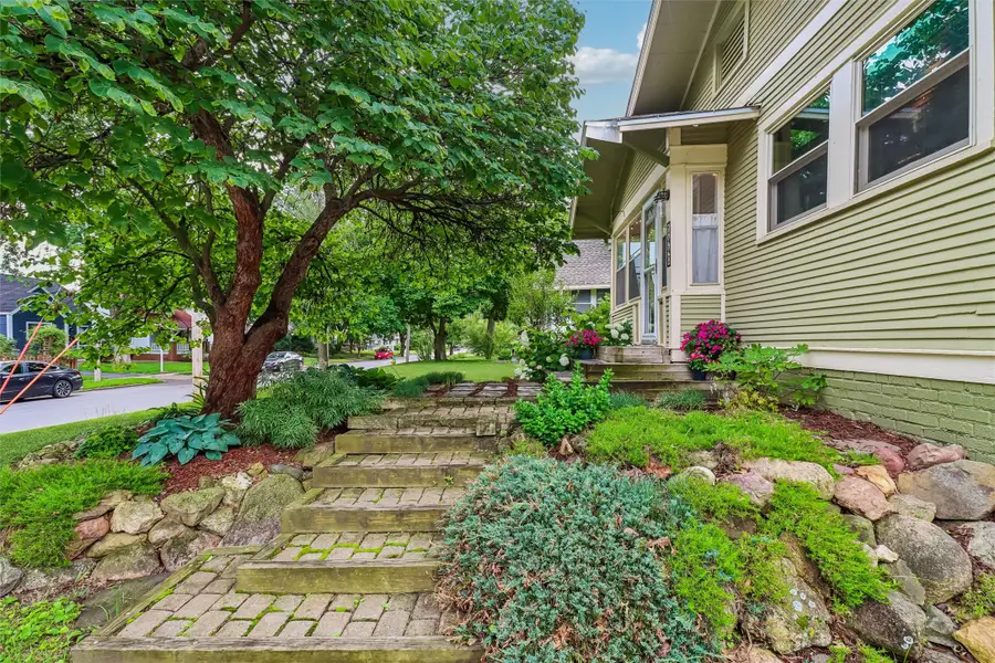 1440 46th Street, Des Moines, IA 50311 - #3