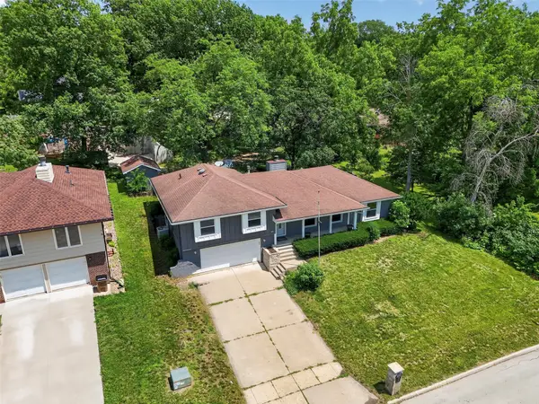 6717 Northwest Drive, Windsor Heights, IA 50324