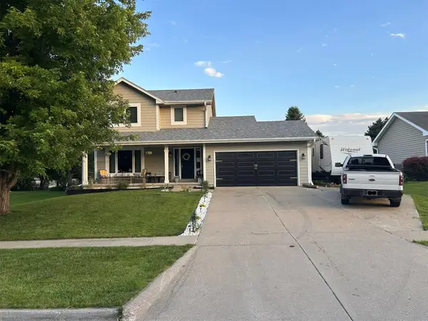 304 SW Clark Lane, Grimes, IA 50111