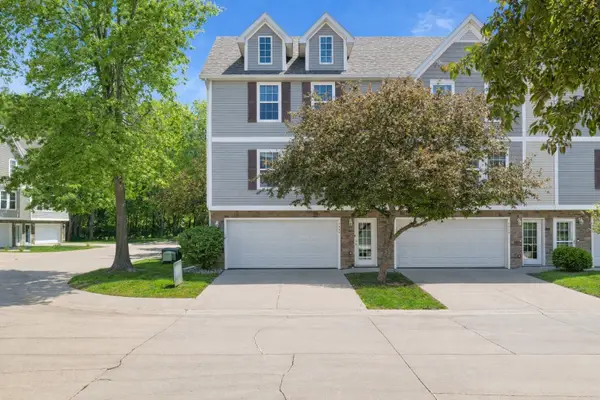 5549 Kirkland Court, Johnston, IA 50131