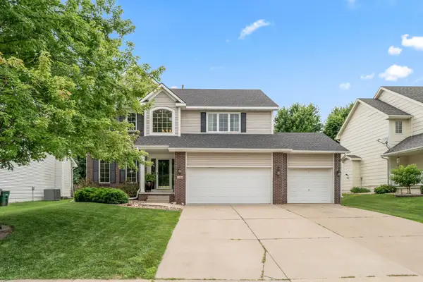 144 56th Street, West Des Moines, IA 50266