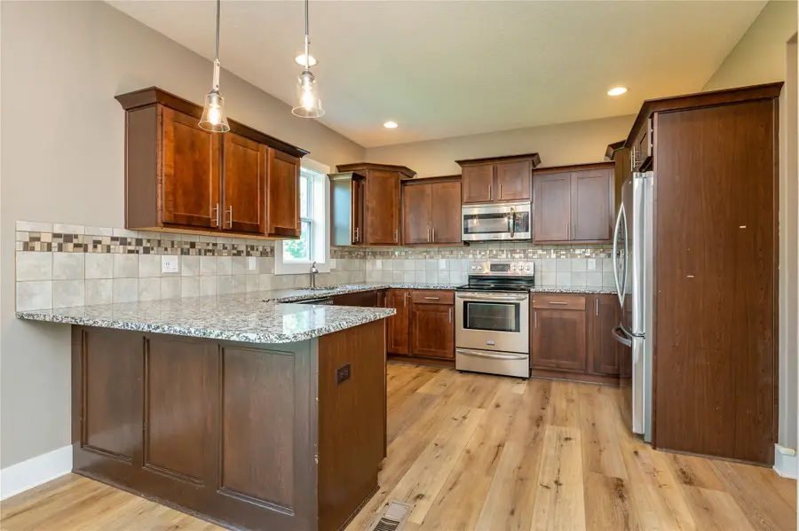 506 NW Ridgeline Drive, Ankeny, IA 50023 - #3