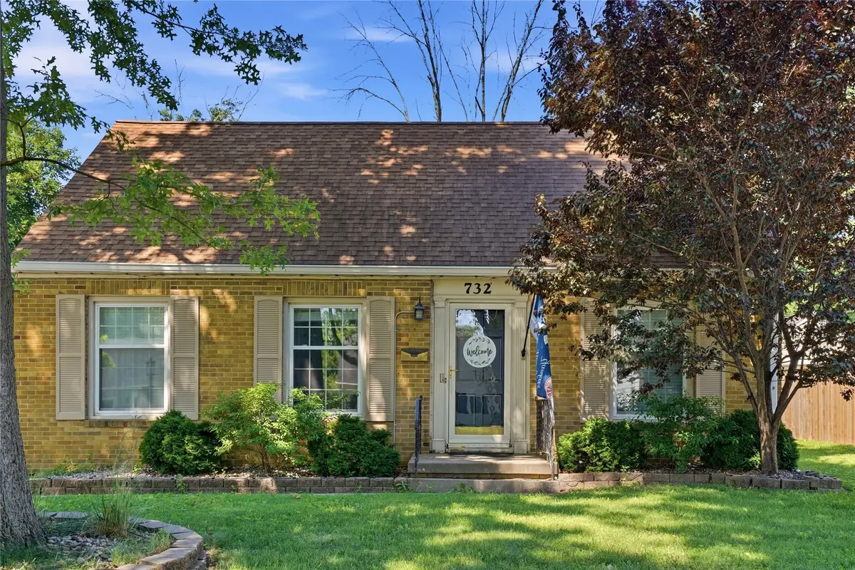 732 10th Street, West Des Moines, IA 50265 - #1