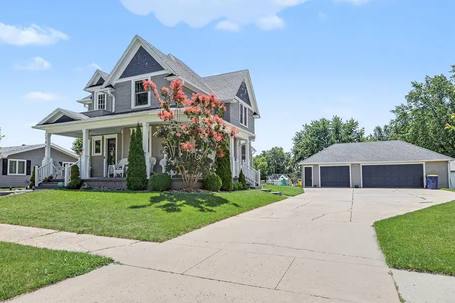 509 Liberty Street, Pella, IA 50219 - #2