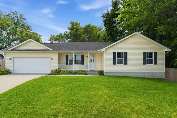1717 Court Street, Adel, IA 50003