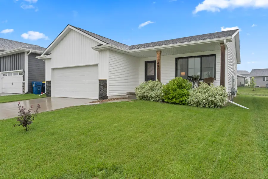 1149 Fifield Road, Pella, IA 50219 - #2