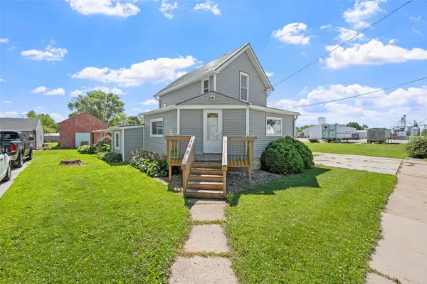 240 Park Street, Grinnell, IA 50112