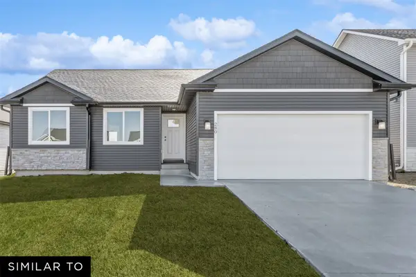6506 NE George Avenue, Pleasant Hill, IA 50327