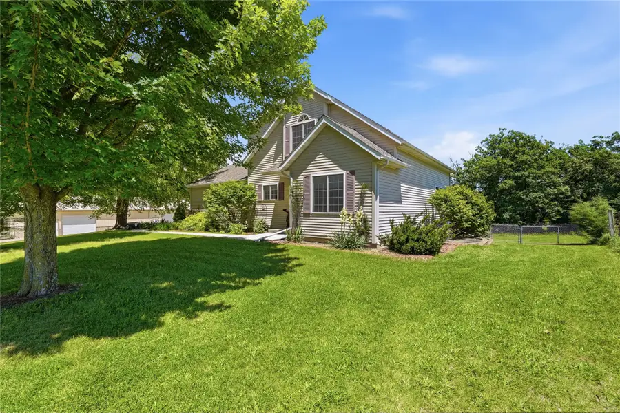 1723 SE 60th Street, Pleasant Hill, IA 50327 - #2