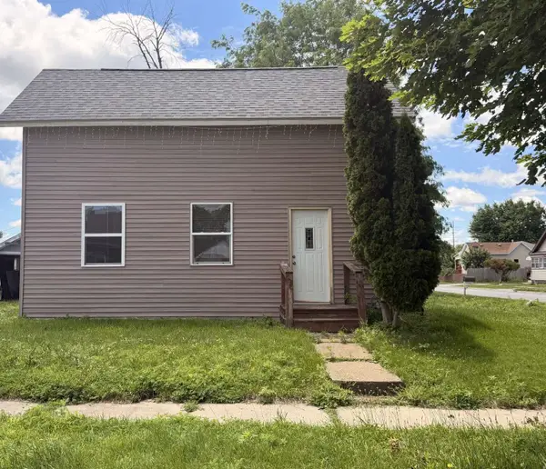 701 Woodbury Station, Marshalltown, IA 50158