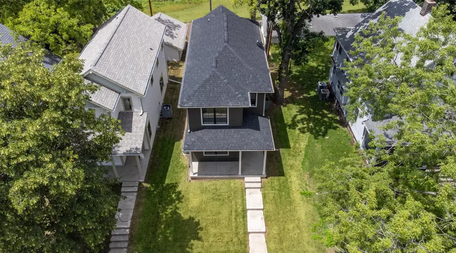 966 26th Street, Des Moines, IA 50312 - #2