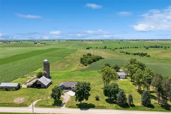 1938 350th Avenue, Brooklyn, IA 52211