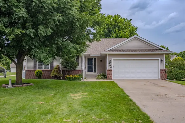 804 NE Michael Court, Ankeny, IA 50021