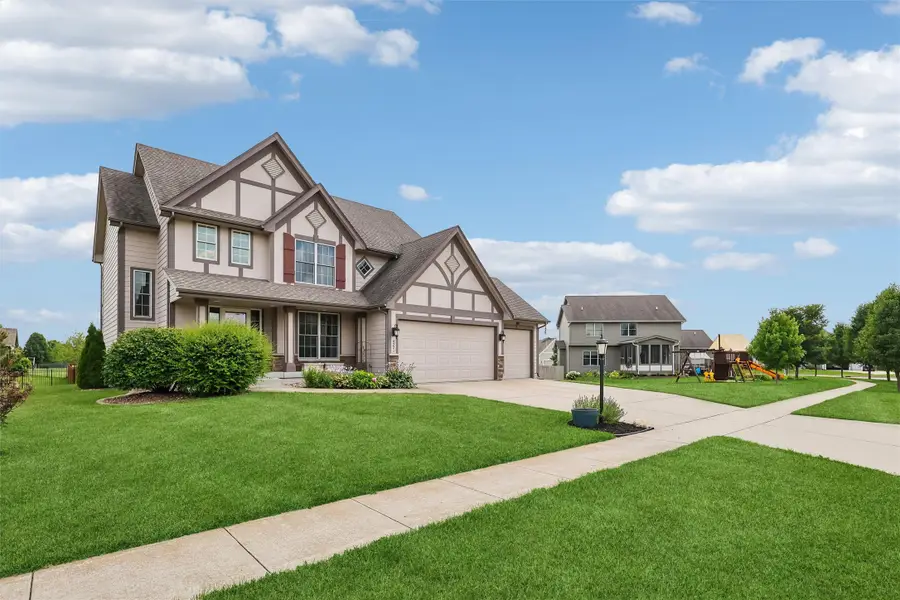 4221 SW Camden Ridge Drive, Ankeny, IA 50023 - #2