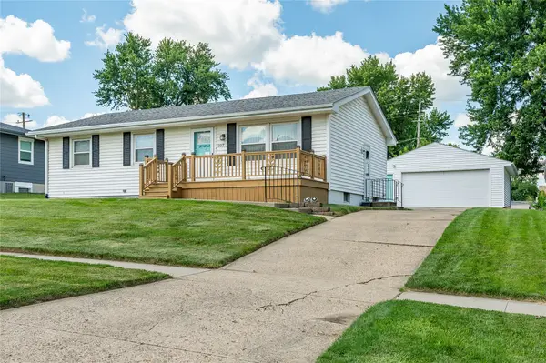 1107 4th Street Sw, Altoona, IA 50009