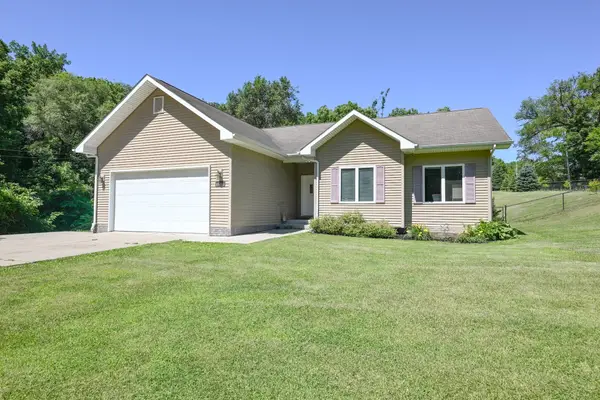 1344 E 40th Street, Des Moines, IA 50317