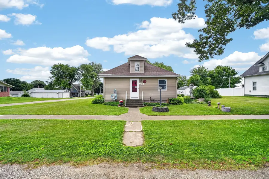 701 Main Street, Bagley, IA 50026 - #3