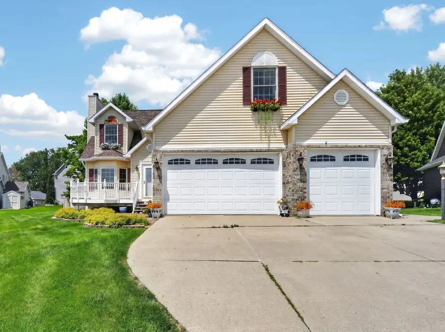 6804 Timberwolf Lane, Des Moines, IA 50320 - #2