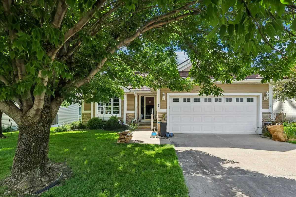5704 NW 93rd Street, Johnston, IA 50131 - #1
