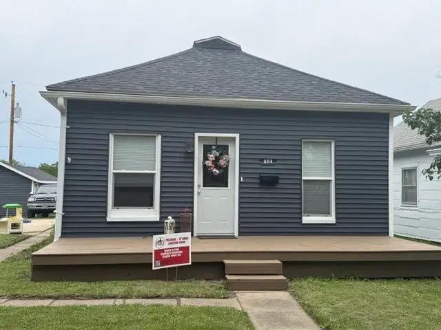 604 S Maple Street, Creston, IA 50801 - #1