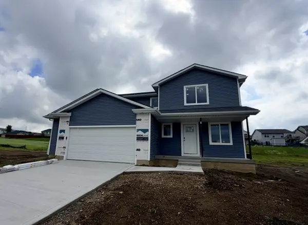 212 Canyon Drive, Norwalk, IA 50211